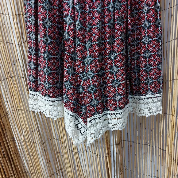 Abercrombie & Fitch size medium - Picture 6 of 6